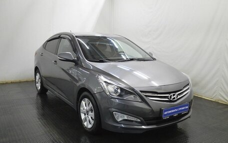 Hyundai Solaris II рестайлинг, 2016 год, 1 025 000 рублей, 3 фотография