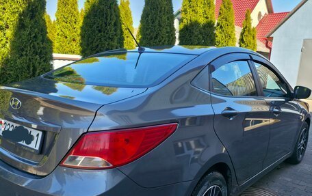 Hyundai Solaris II рестайлинг, 2016 год, 850 000 рублей, 9 фотография