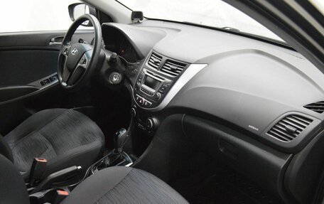 Hyundai Solaris II рестайлинг, 2016 год, 1 025 000 рублей, 12 фотография