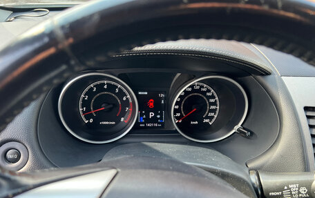 Mitsubishi Outlander III рестайлинг 3, 2010 год, 1 200 000 рублей, 8 фотография