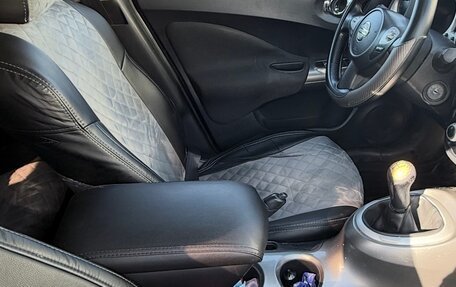 Nissan Juke II, 2012 год, 900 000 рублей, 15 фотография