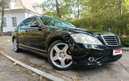 Mercedes-Benz S-Класс, 2007 год, 1 450 000 рублей, 1 фотография
