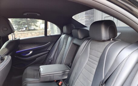 Mercedes-Benz E-Класс, 2021 год, 5 650 000 рублей, 6 фотография