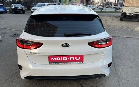 KIA cee'd III, 2020 год, 1 800 000 рублей, 4 фотография