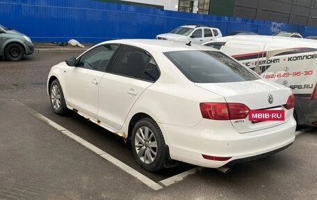 Volkswagen Jetta VI, 2013 год, 570 000 рублей, 2 фотография