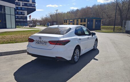 Toyota Camry, 2018 год, 2 300 000 рублей, 4 фотография