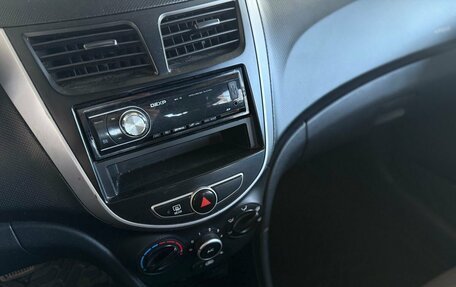 Hyundai Solaris II рестайлинг, 2012 год, 670 000 рублей, 13 фотография