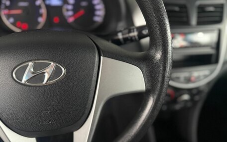 Hyundai Solaris II рестайлинг, 2011 год, 850 000 рублей, 14 фотография