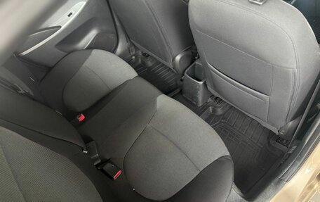 Hyundai Solaris II рестайлинг, 2011 год, 850 000 рублей, 21 фотография