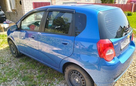 Chevrolet Aveo III, 2010 год, 500 000 рублей, 3 фотография