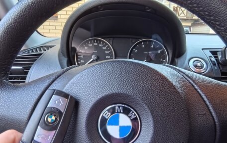 BMW 1 серия, 2009 год, 780 000 рублей, 14 фотография