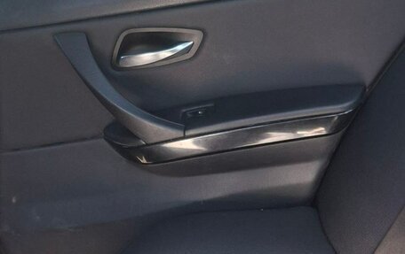 BMW 3 серия, 2006 год, 600 000 рублей, 18 фотография