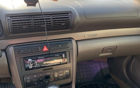 Audi A4, 1999 год, 600 000 рублей, 6 фотография