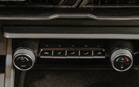 Geely Coolray I, 2023 год, 1 649 000 рублей, 13 фотография