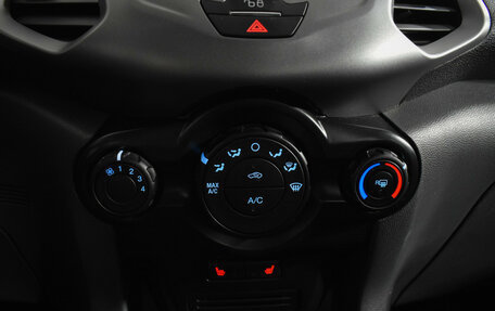 Ford EcoSport, 2016 год, 1 199 000 рублей, 15 фотография