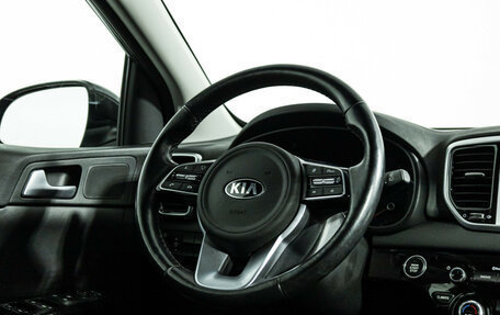 KIA Sportage IV рестайлинг, 2021 год, 3 049 000 рублей, 21 фотография