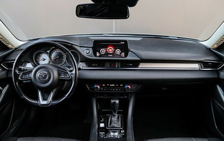 Mazda 6, 2018 год, 2 050 000 рублей, 9 фотография