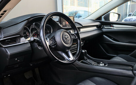 Mazda 6, 2018 год, 2 050 000 рублей, 12 фотография