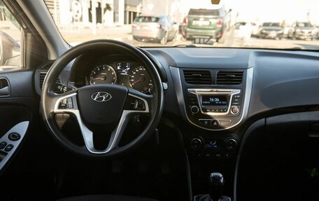 Hyundai Solaris II рестайлинг, 2016 год, 775 000 рублей, 8 фотография