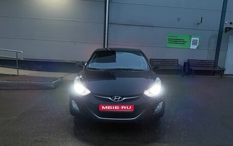 Hyundai Elantra V, 2012 год, 970 000 рублей, 1 фотография
