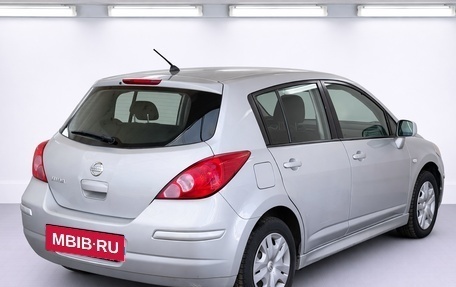 Nissan Tiida, 2011 год, 800 000 рублей, 4 фотография