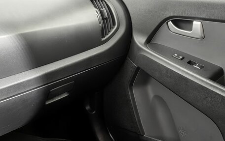 KIA Sportage III, 2011 год, 1 420 000 рублей, 14 фотография