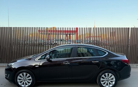 Opel Astra J, 2013 год, 950 000 рублей, 3 фотография