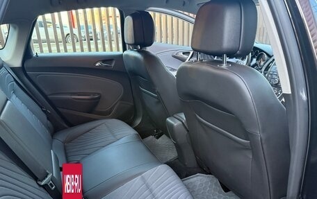 Opel Astra J, 2013 год, 950 000 рублей, 9 фотография