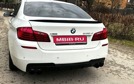 BMW 5 серия, 2013 год, 2 430 000 рублей, 6 фотография