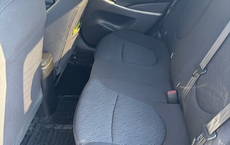 Hyundai Solaris II рестайлинг, 2011 год, 990 000 рублей, 9 фотография