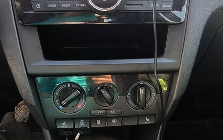 Skoda Rapid I, 2017 год, 1 100 000 рублей, 11 фотография