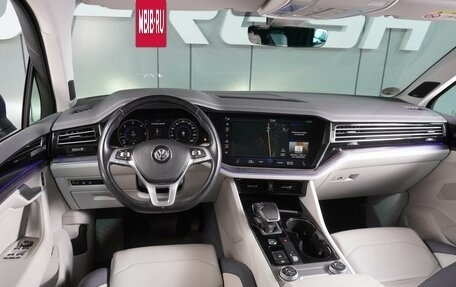 Volkswagen Touareg III, 2019 год, 5 099 000 рублей, 6 фотография