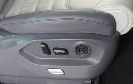 Volkswagen Touareg III, 2019 год, 5 099 000 рублей, 20 фотография