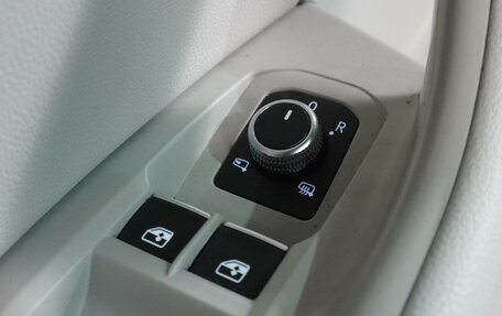 Volkswagen Touareg III, 2019 год, 5 099 000 рублей, 28 фотография