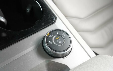 Volkswagen Touareg III, 2019 год, 5 099 000 рублей, 26 фотография