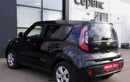 KIA Soul II рестайлинг, 2018 год, 1 563 000 рублей, 6 фотография