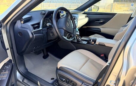 Lexus ES VII, 2019 год, 4 250 000 рублей, 6 фотография