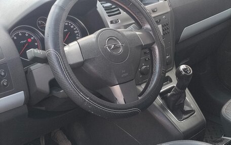 Opel Zafira B, 2007 год, 460 000 рублей, 24 фотография