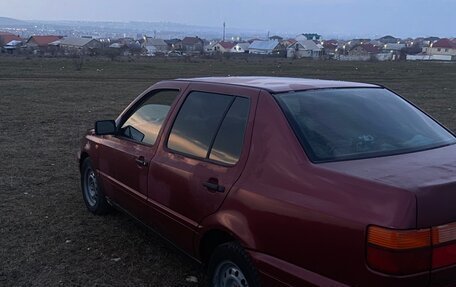 Volkswagen Vento, 1996 год, 125 000 рублей, 4 фотография