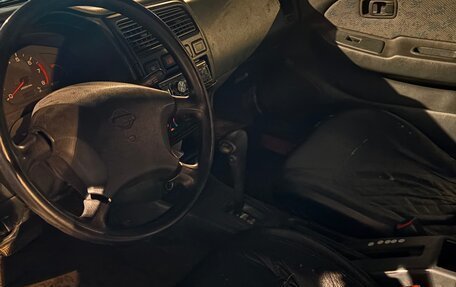 Nissan Almera, 1998 год, 105 000 рублей, 5 фотография