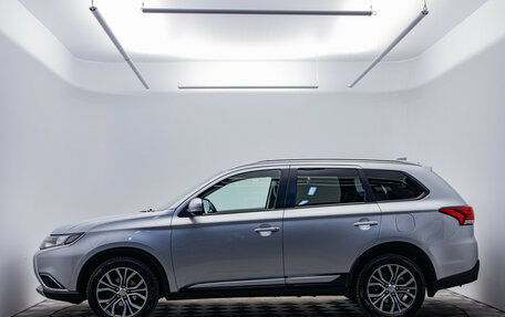 Mitsubishi Outlander III рестайлинг 3, 2017 год, 2 070 000 рублей, 8 фотография