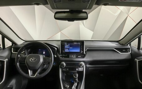 Toyota RAV4, 2020 год, 3 445 000 рублей, 13 фотография