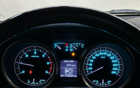 Toyota Land Cruiser 200, 2011 год, 3 200 000 рублей, 18 фотография