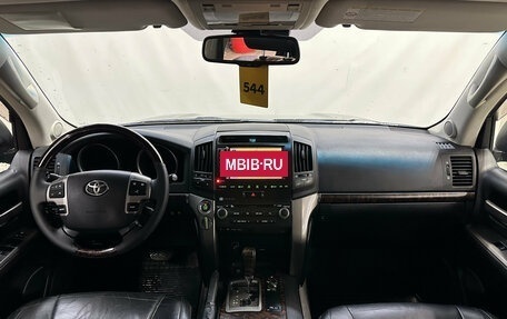 Toyota Land Cruiser 200, 2011 год, 3 200 000 рублей, 9 фотография