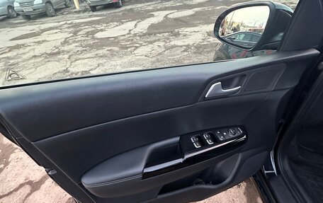 KIA Sportage IV рестайлинг, 2022 год, 2 800 000 рублей, 13 фотография