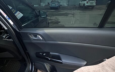 KIA Sportage IV рестайлинг, 2022 год, 2 800 000 рублей, 18 фотография