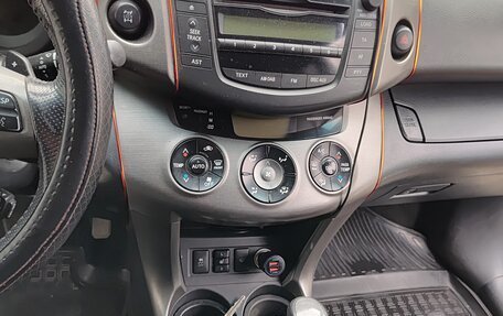 Toyota RAV4, 2011 год, 1 700 000 рублей, 9 фотография