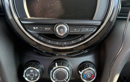 MINI Hatch, 2017 год, 1 850 000 рублей, 11 фотография