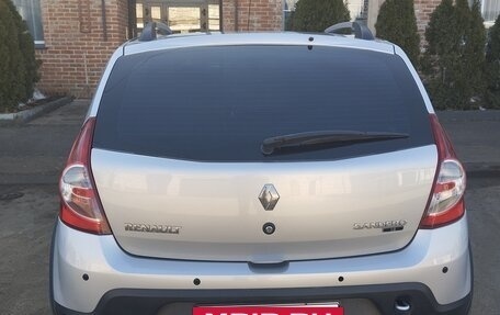 Renault Sandero I, 2014 год, 930 000 рублей, 5 фотография