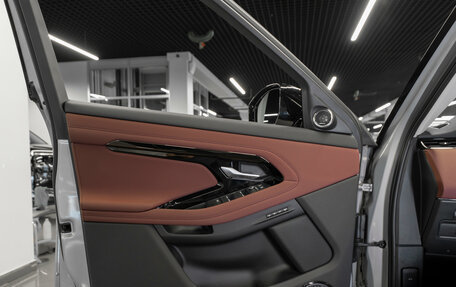 Land Rover Range Rover Evoque II, 2025 год, 6 050 000 рублей, 21 фотография